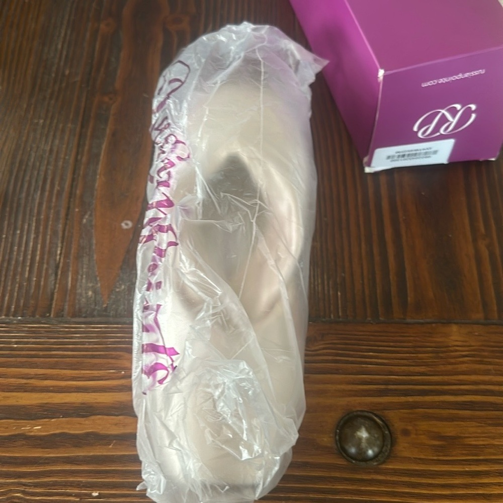 Russian Pointe Pointe shoe